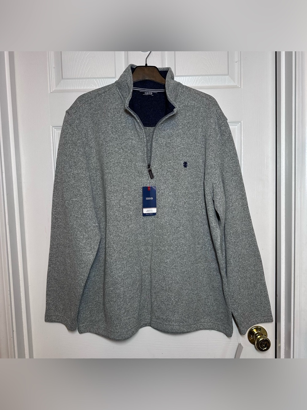 NWT IZOD Men's Pullover 1/4 Zip Fleece Soft Long Sleeve Light Gray Size XL